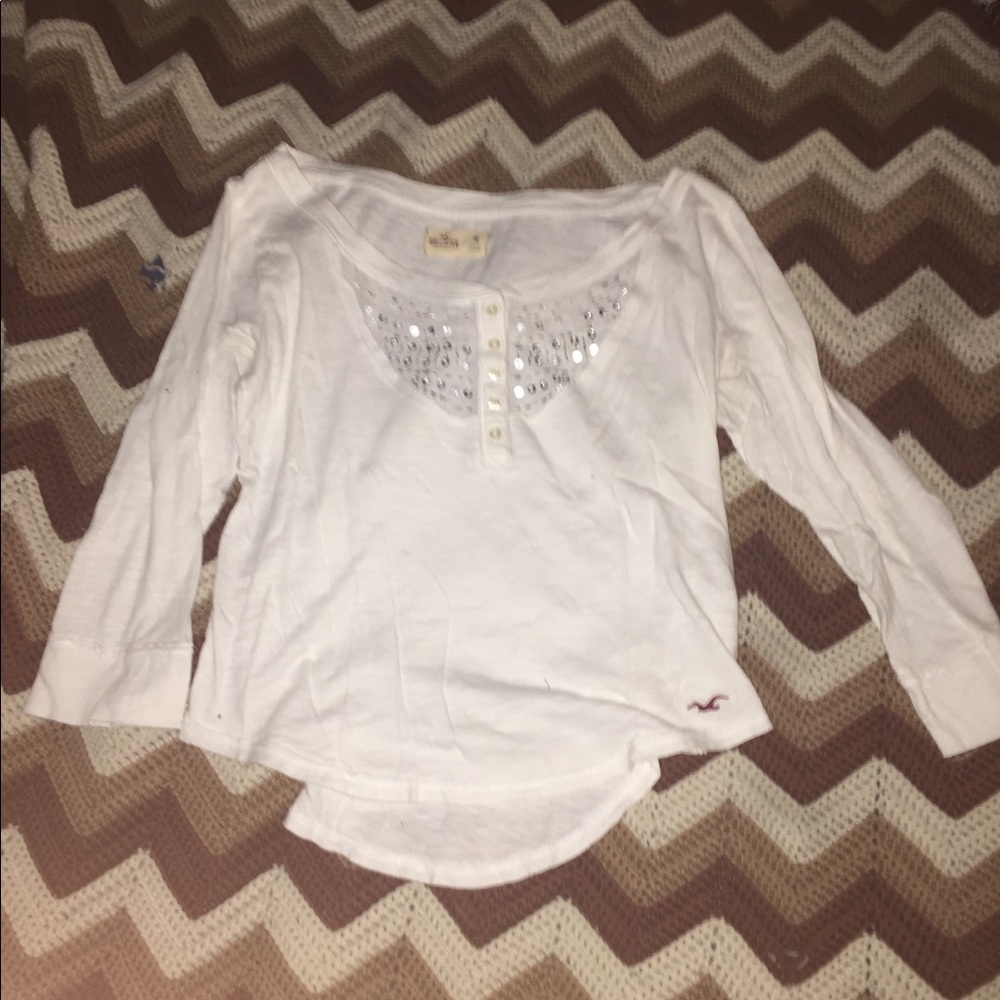 Hollister 3/4 sleeve crop top.